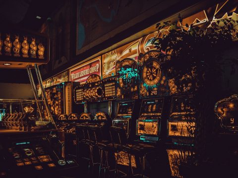 Contagem de Cartas no Blackjack: Técnicas, Legalidade e Estratégias Avançadas
